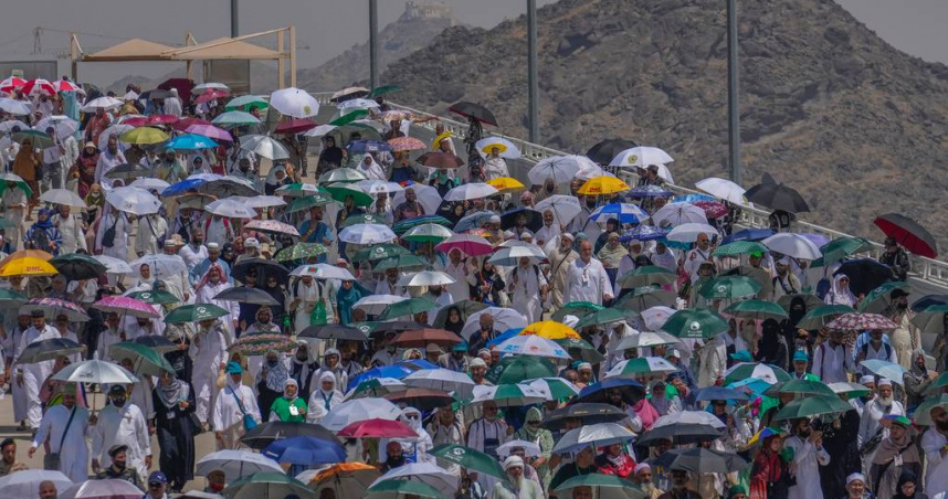 Mecca Pilgrimage Tragedy: Over 1300 Deaths Amidst Heat and Chaos