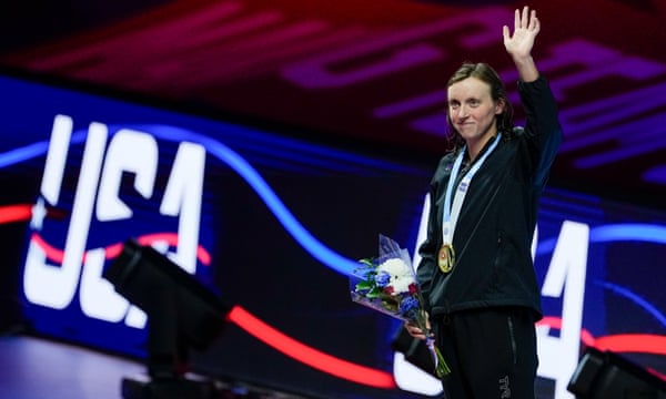 凯蒂·莱德基获得第四次奥运会资格，格雷琴·沃尔什创造世界纪录