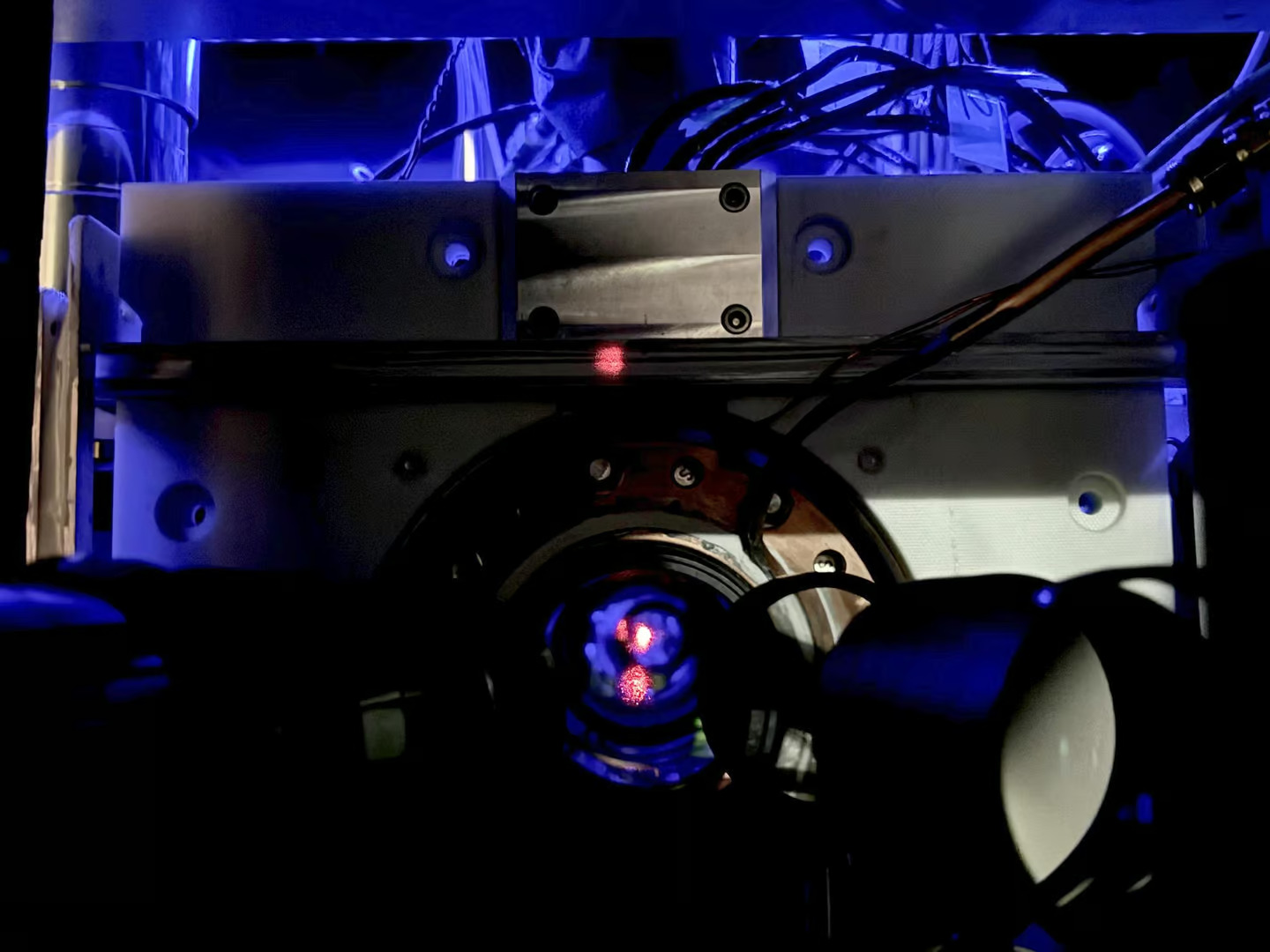 Ultra-Precise Atomic Clock Sets New Standards in Timekeeping