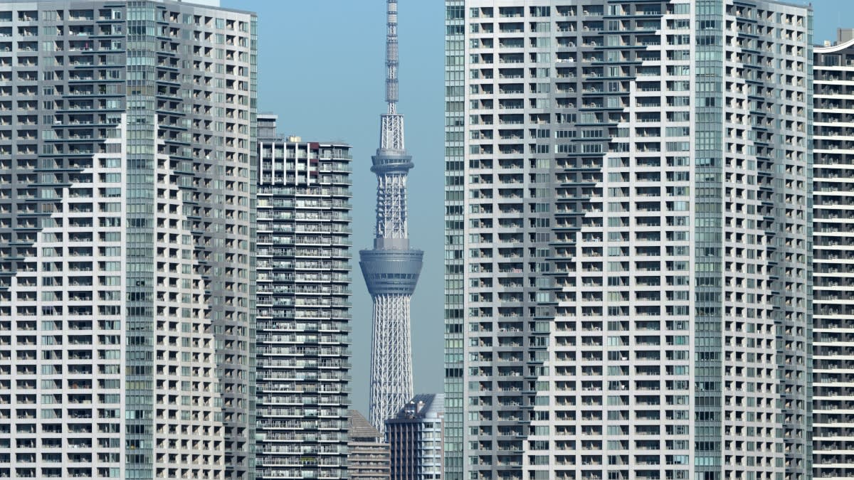 Tokyo Condo Prices Triple in a Decade, Attracting Foreign Investors